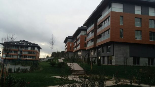 "villa_park_01"